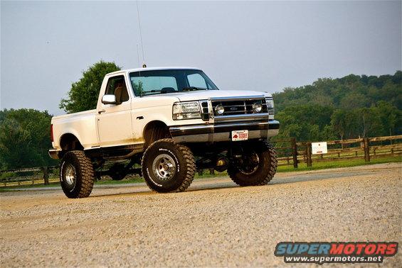all photos of the truck were shot by both my buddies Arash Kassa and Elija Bowman. Thanks guys.