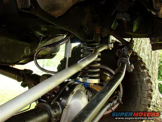 dsc05484.jpg here you can see the bullet proof track bar as well as the new center drop.