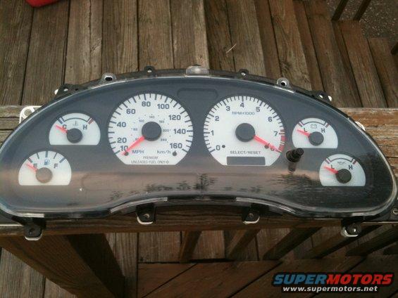 99-mustang-front.jpg 