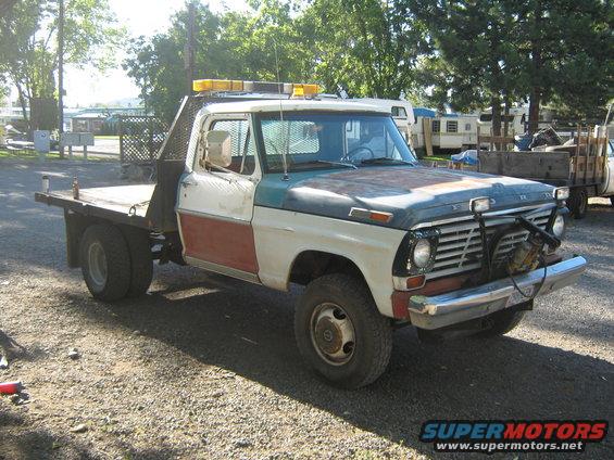 light-bar-for-big-red-002.jpg 