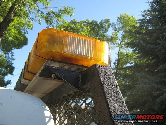 light-bar-for-big-red-004.jpg 