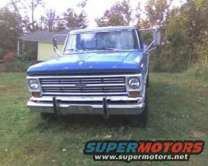 1969 Ford F-250 front view