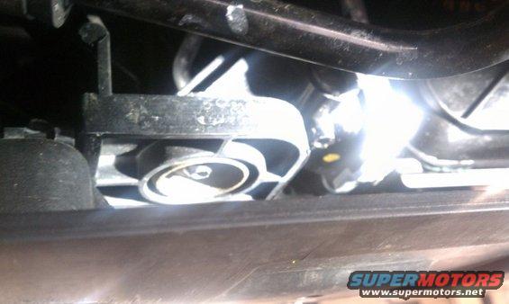38l-radiator-lower--mount-2.jpg