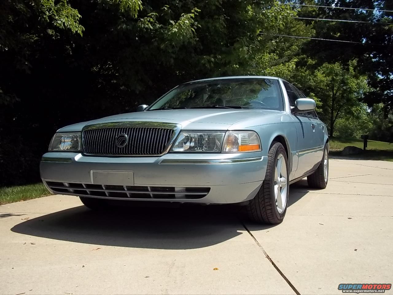 2003 Mercury Grand Marquis photo