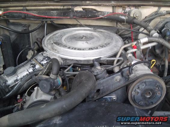 Engine bay with 5.8 Liter 4V HO air cleaner. 1985 Ford F-250