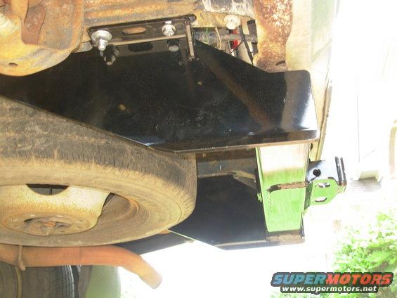 73curt15015.jpg Curt 15015 Cl.V receiver (made in USA)

Pretty easy to install; it was advertised as NO-DRILL, but one of the factory holes on each side had to be enlarged to 9/16&quot;.  It still took me less than 15min from opening the box to putting the tools away.  They said the spare had to be lowered, but I don't know why - I didn't.

[url=https://www.supermotors.net/registry/media/880137][img]https://www.supermotors.net/getfile/880137/thumbnail/65receiver.jpg[/img][/url] . [url=https://www.supermotors.net/registry/media/881577][img]https://www.supermotors.net/getfile/881577/thumbnail/72curt15015.jpg[/img][/url]