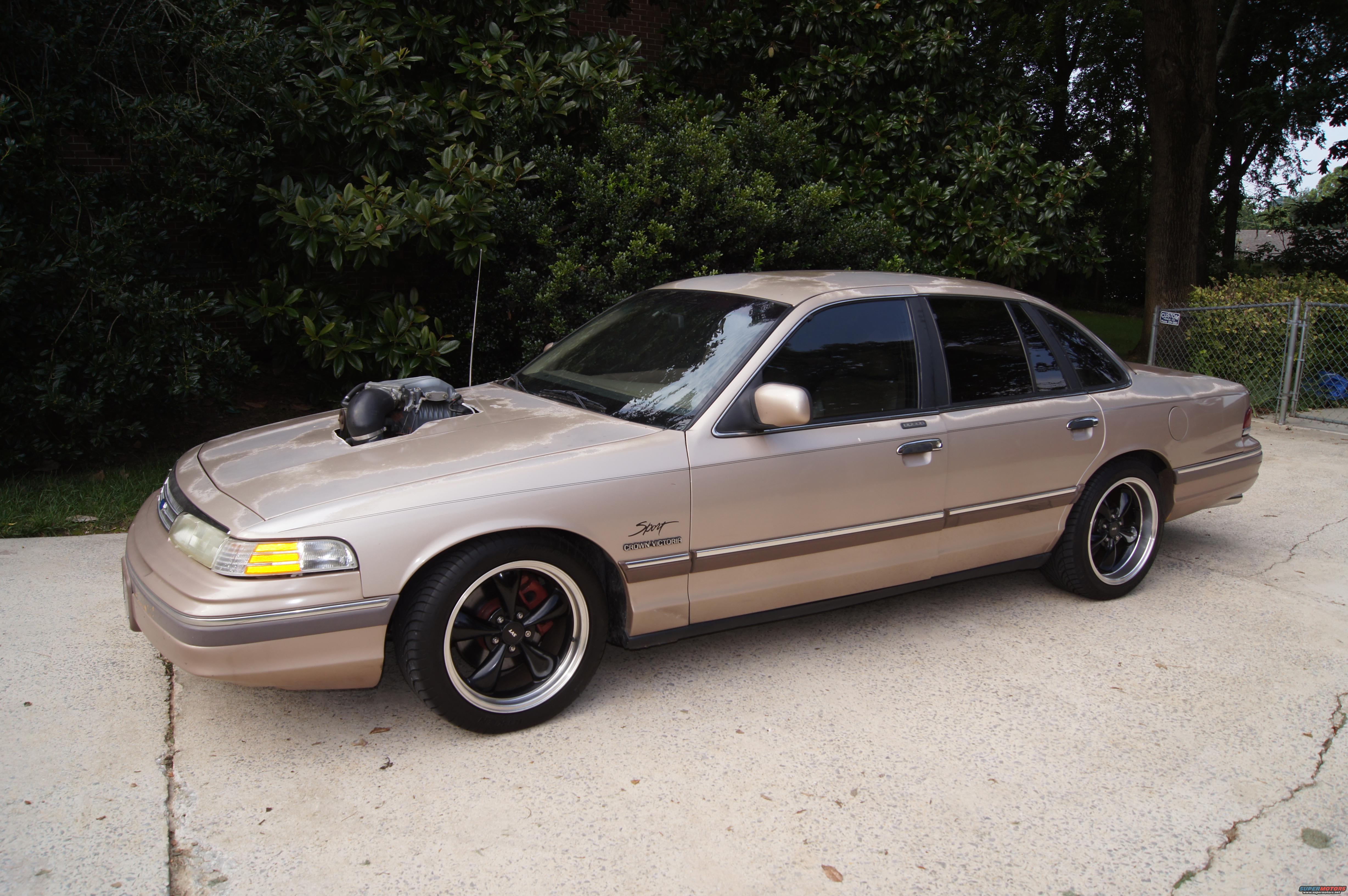 1993 Ford Crown Victoria