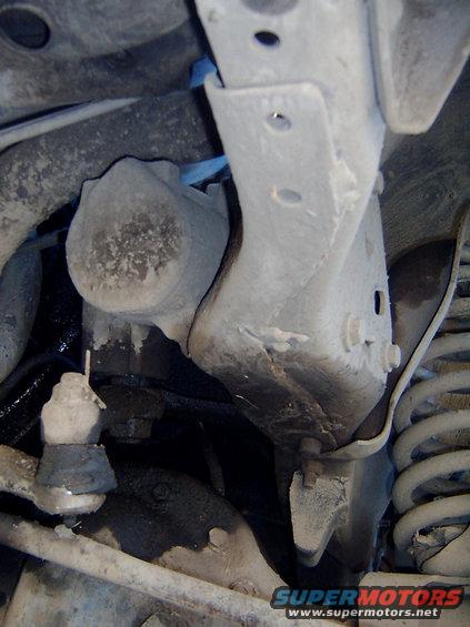 sunday-014.jpg should that be welded like that?