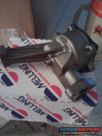 Metal oil pump on Melling Engine Parts box