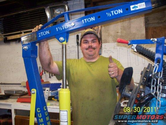 Blue engine hoist with capacity markings