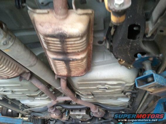 ford-crown-victoriatricky-vickypanther-freed.jpg 1998 Ford Crown Victoria
Under Carriage pictures June 2011