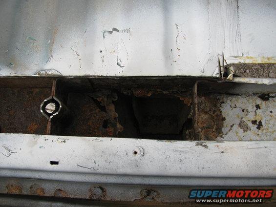 Cut off rear floor and tail panel