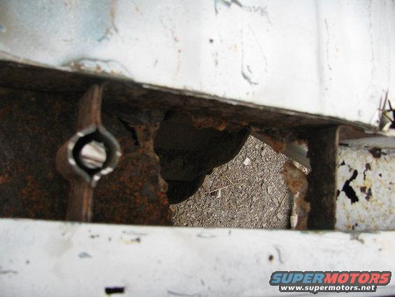 Cut off rear floor and tail panel with body bolt cut