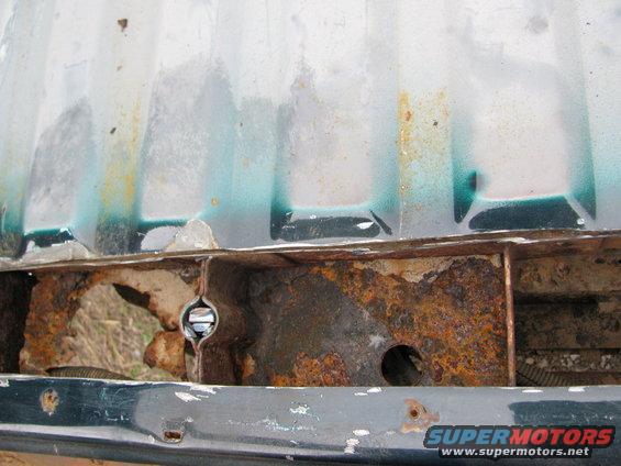 Cut off rear floor and tail panel