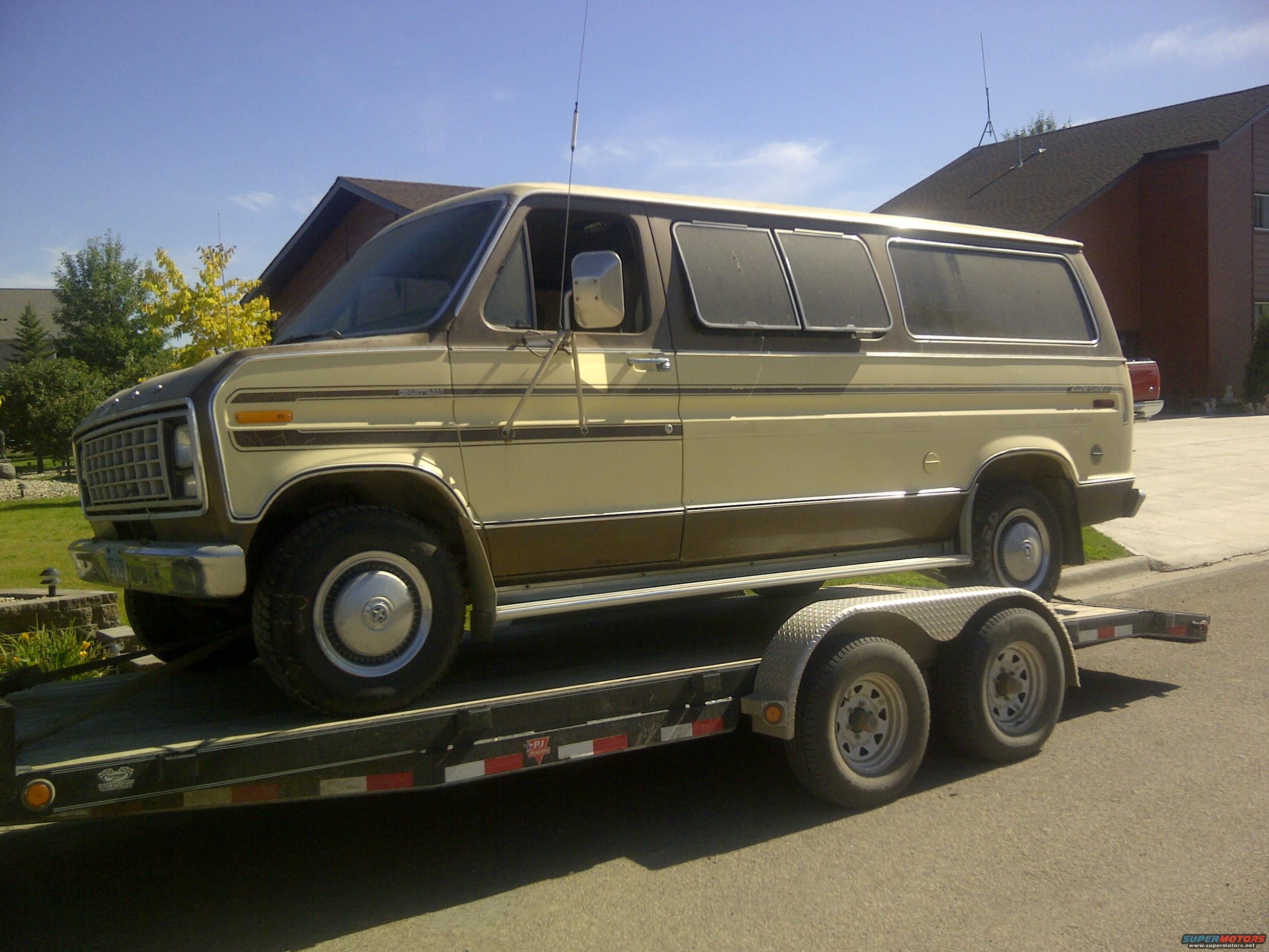 Ford E-250