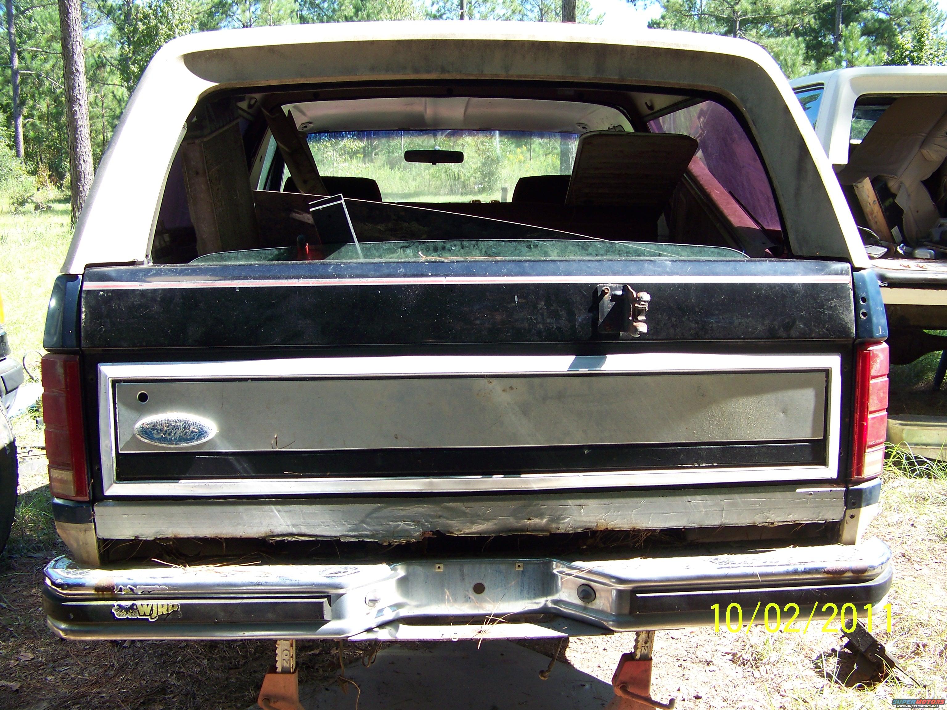 1986 Ford Bronco photo