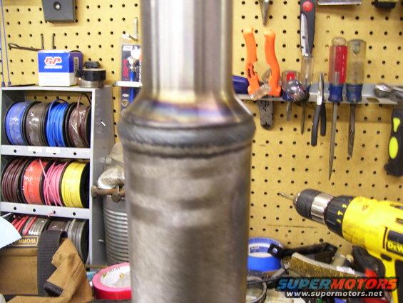 new-driveshaft-(8).jpg Custom driveshaft, started life as a front shaft for a F-350. 1350 U-joints with a custom 1350/1330 joint for the pinion flange.

For information on getting one of these sweet driveshafts talk to Jason at Thurlow Welding & Machine in Fargo, ND  (701) 282-2484