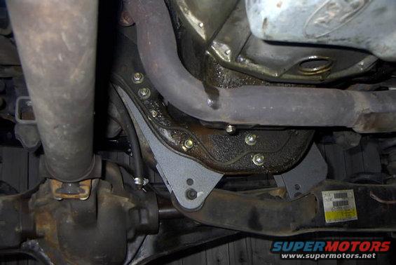 pdrm0017.jpg DRIVER SIDE BRACKET