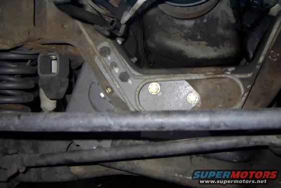 PASSENGER SIDE BRACKET