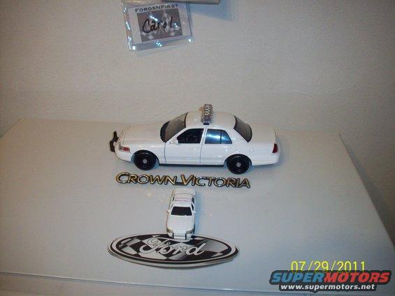 1998-ford-crown--victoria-tricky-vicky-(101).jpg 