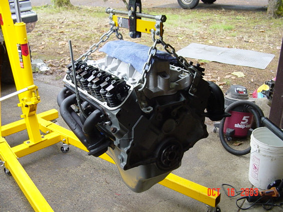 357-install-007.jpg Hanging from the chains