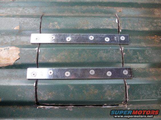 p1010114.jpg Fuel Pump access panel mod