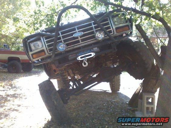 1986 Ford Bronco front end with winch and custom bumper, off-roading