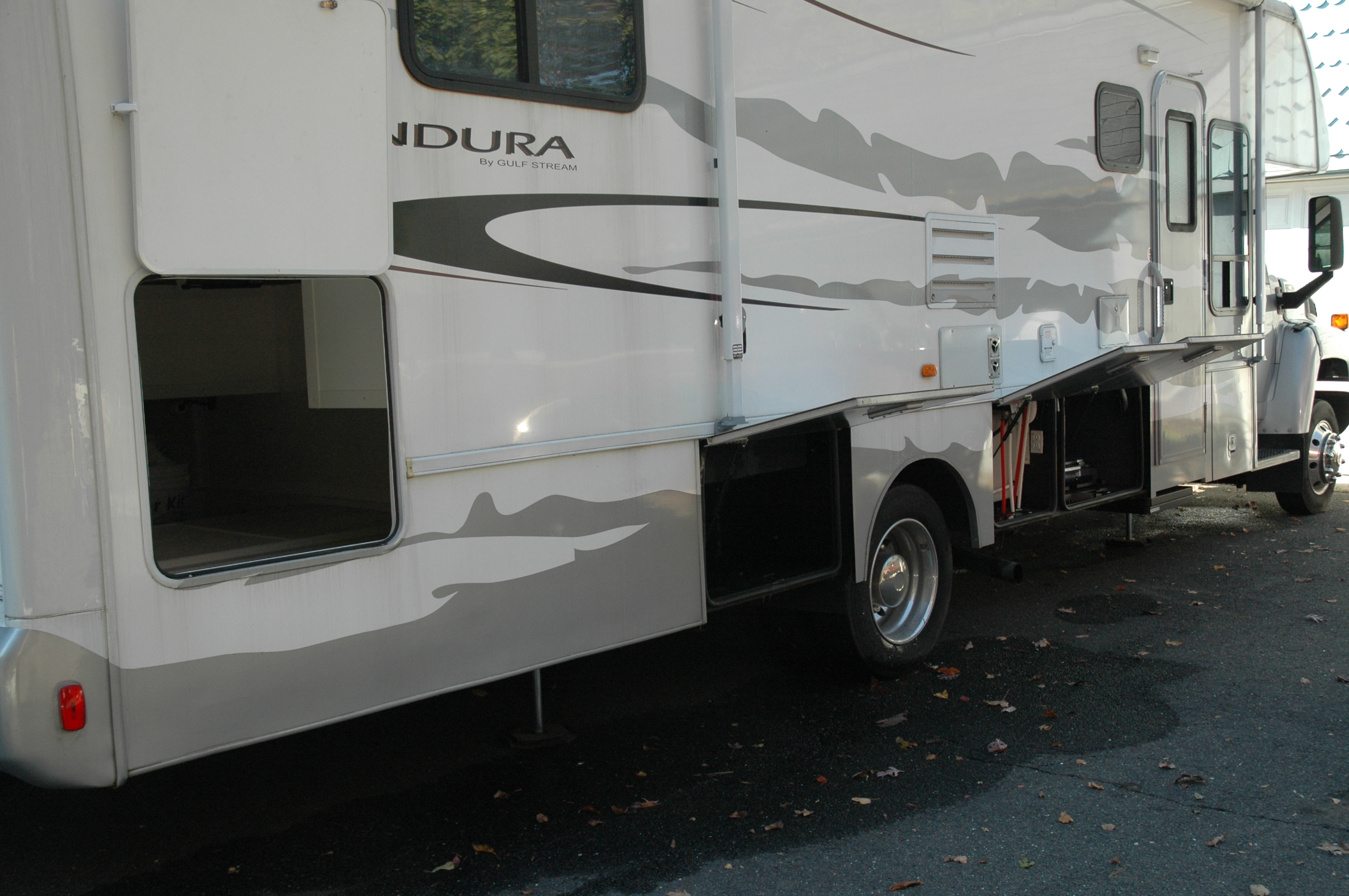 2005 Chevrolet C-6500/Kodiak photo