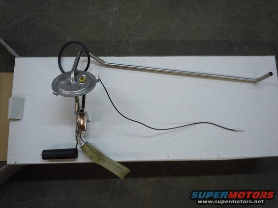 Fuel sending unit with float arm and filter sock