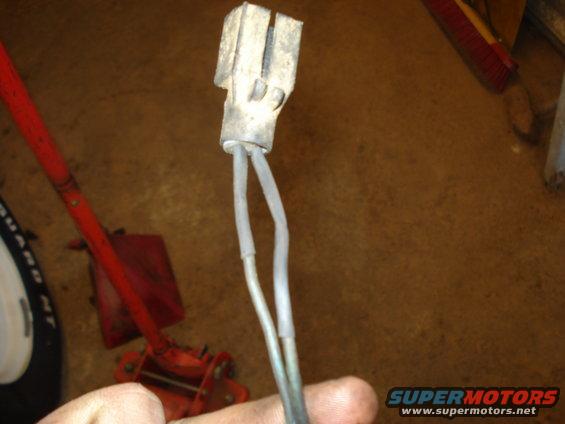 Electrical connector with two wires