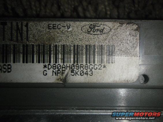 Ford EEC-V engine control unit with barcode and part number D80AH09R8GG2