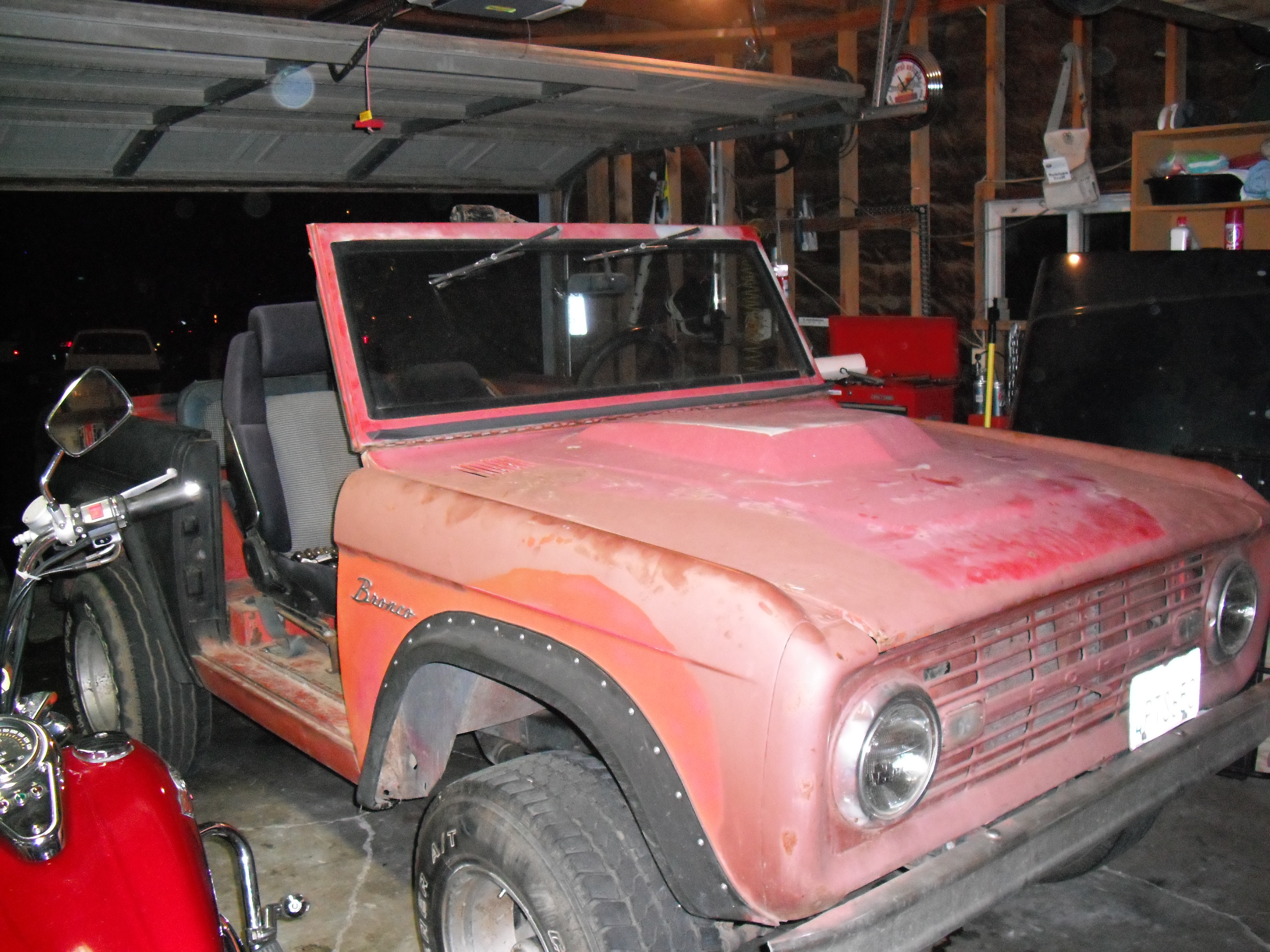 1991 Ford Bronco photo