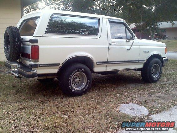 bronco-2.jpg 