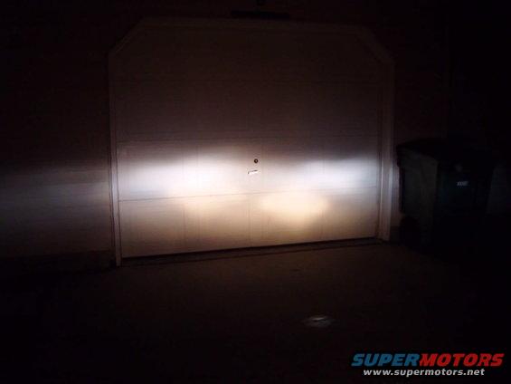 with the extra driving lights on (i have better ones in the garage too)