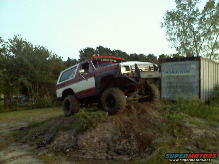 1986 Ford Bronco photo