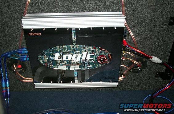 cpx840.jpg Amplifier: Logic Soundlab CPX840 Four Channel.
It is instaled at the back of subwoofers box.