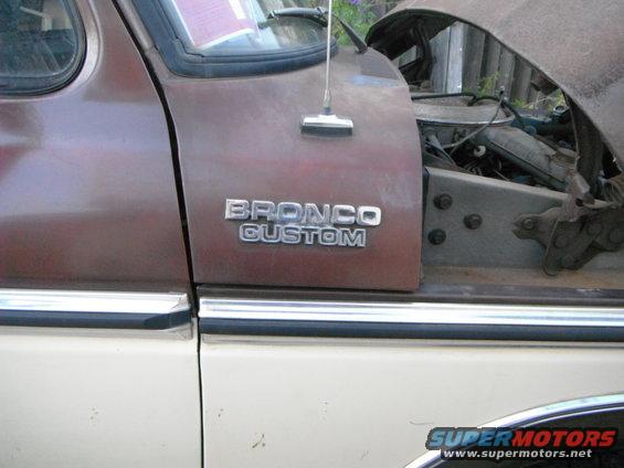 79-p-side-badge-and-quarter.jpg 