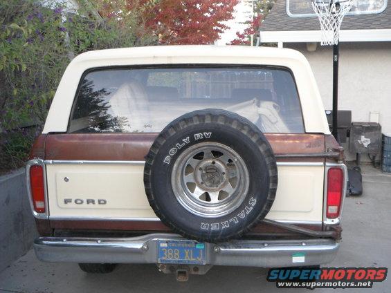 79-rear-tailgate-and-tire.jpg 