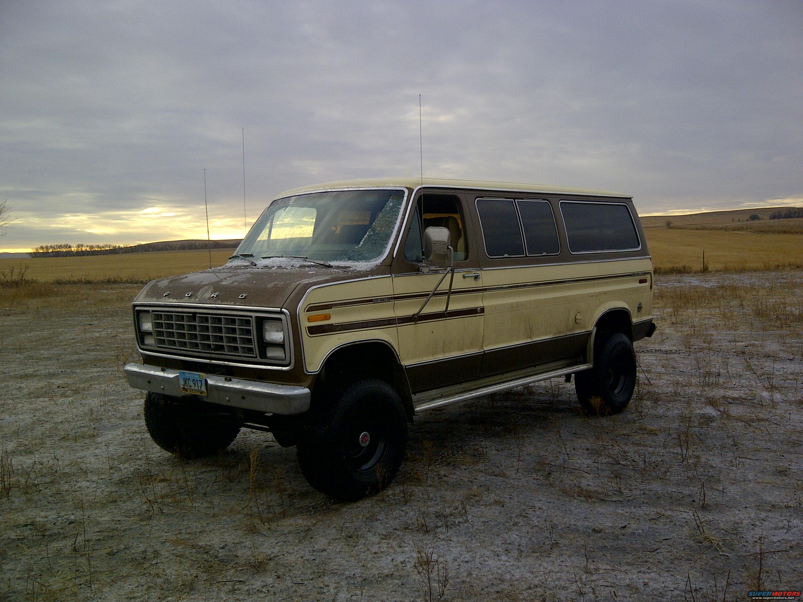 1979 Ford E250 photo