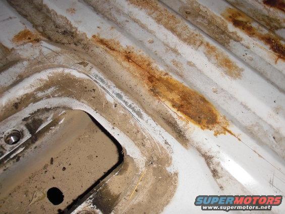 truck-bedliner-102.jpg