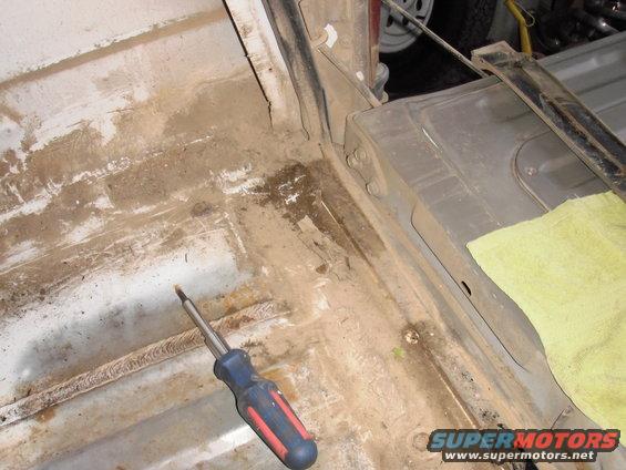 truck-bedliner-105.jpg