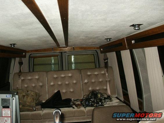 pict0714.jpg interior bling
