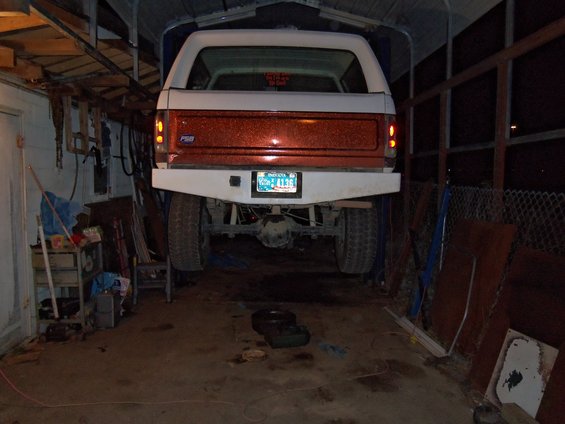 1989 Ford Bronco rear axle and bumper