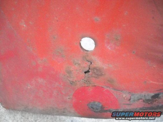 54-build--1152012-051.jpg 1-15-2012:


And I was wrong this fender isn't rust free. I found a rust bubble about the size of a quarter.:D