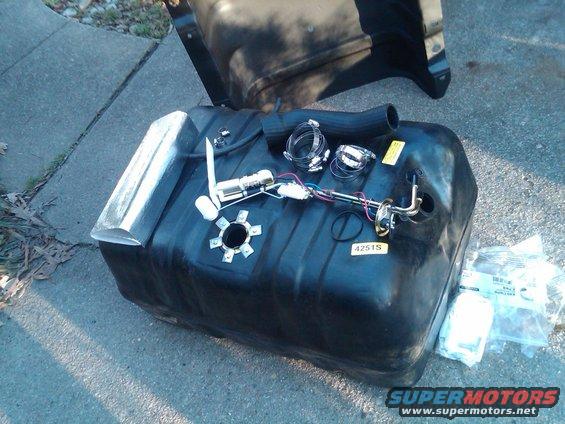 fuel-tank00075.jpg 