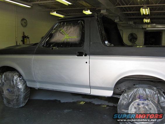 and heres the silver. Sonic silver, had the most metal flake i saw.