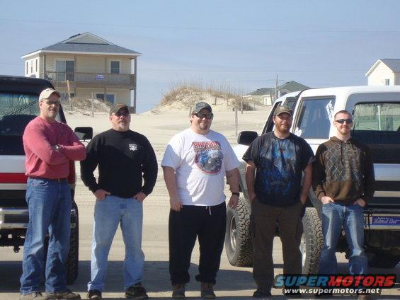 carova-007.jpg FSB guys at Carova beach