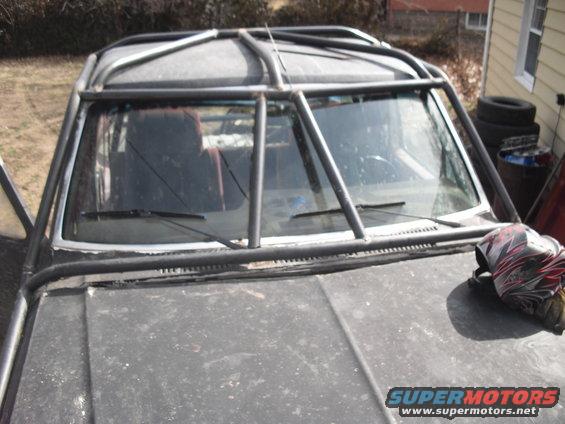 Roll cage on vehicle front, close-up