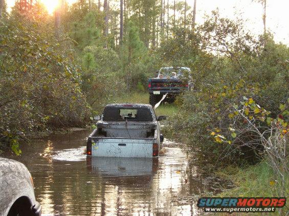 hpim0113.jpg Still pulling the Toyota