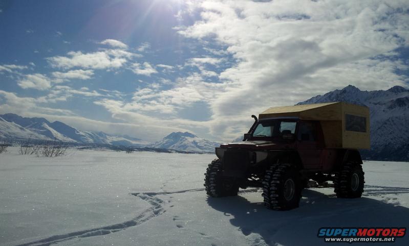 1987 Suzuki Samurai photo